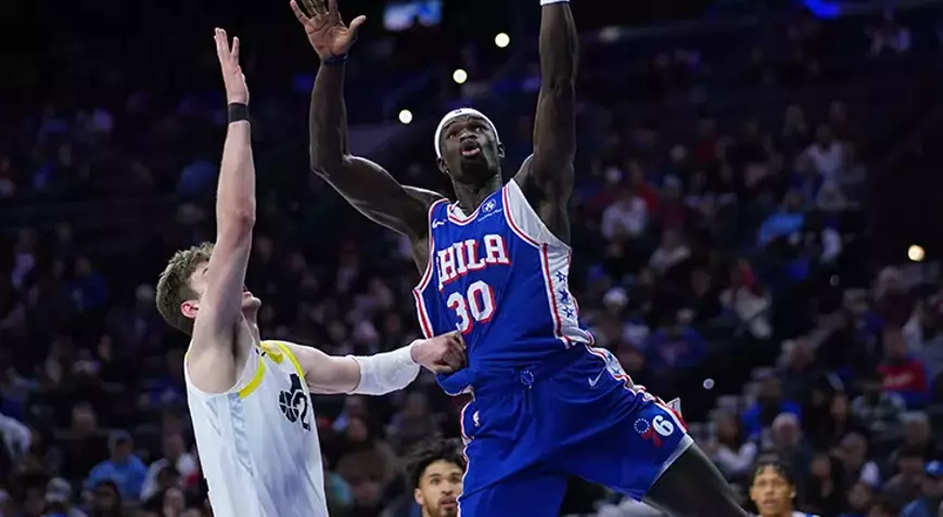 Milli basketbolcu Adem Bona kariyerinde bir ilki başardı!