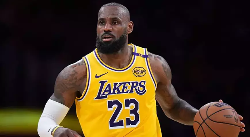 LeBron James NBA'de bir ilki başardı! Tarihe geçti
