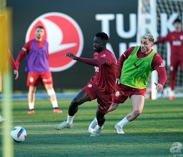 Galatasaray'da imzalar atıldı! Resmi açıklama yapılmıyor.